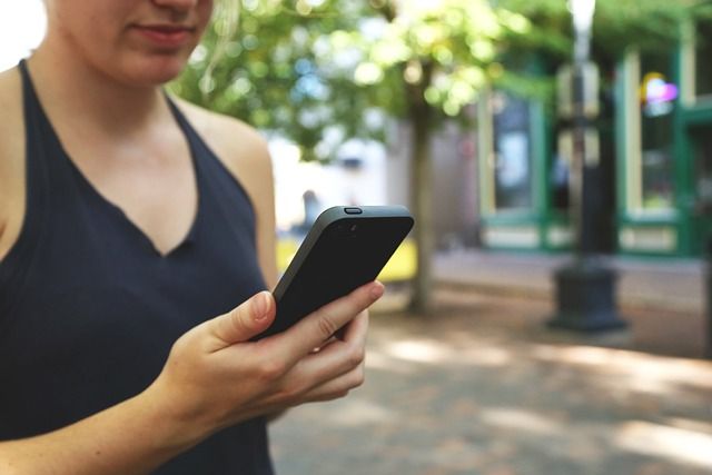 Consulter un médium par téléphone : comment ça marche ?